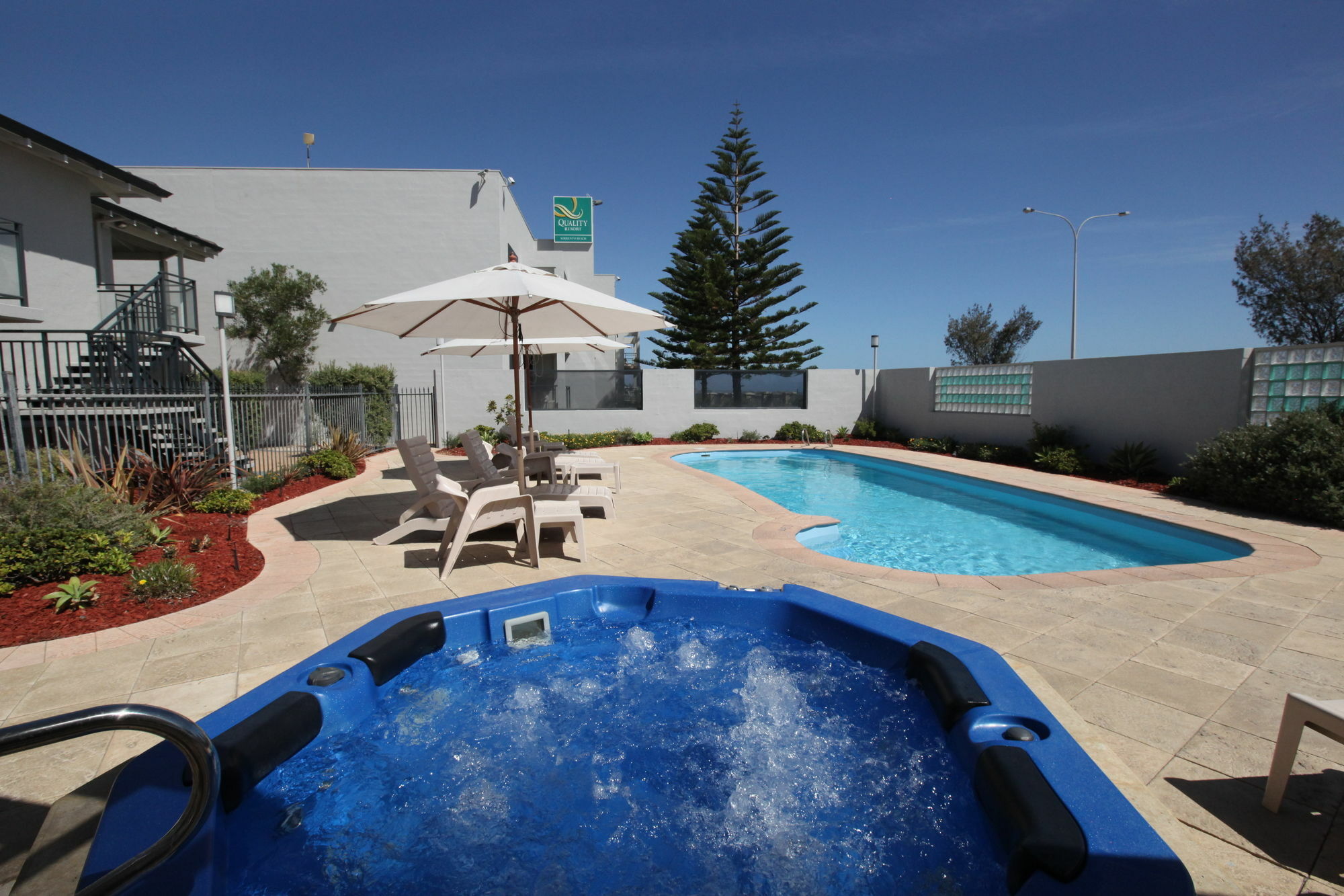 Quality Resort Sorrento Beach Perth Exterior photo